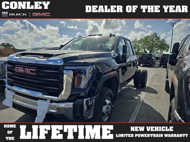 2025 GMC Sierra 3500HD Pro