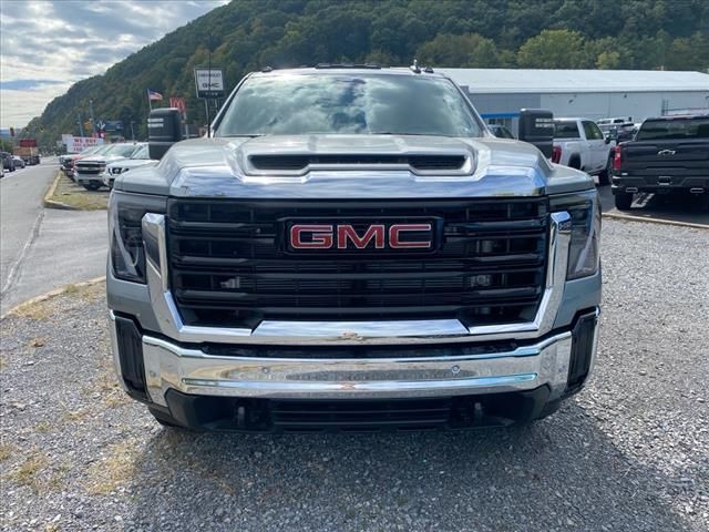 2025 GMC Sierra 3500HD Pro