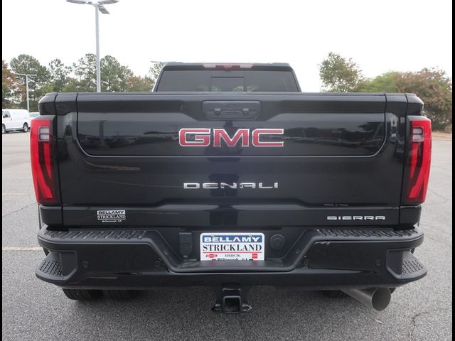 2025 GMC Sierra 3500HD Denali