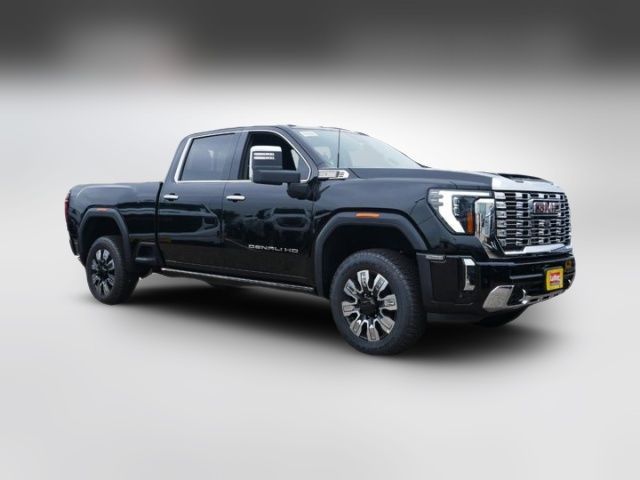 2025 GMC Sierra 3500HD Denali