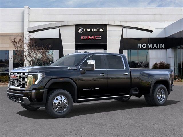 2025 GMC Sierra 3500HD Denali