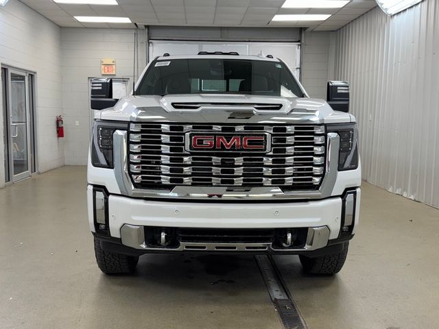 2025 GMC Sierra 3500HD Denali