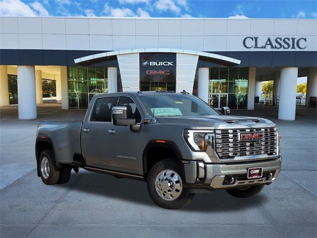 2025 GMC Sierra 3500HD Denali