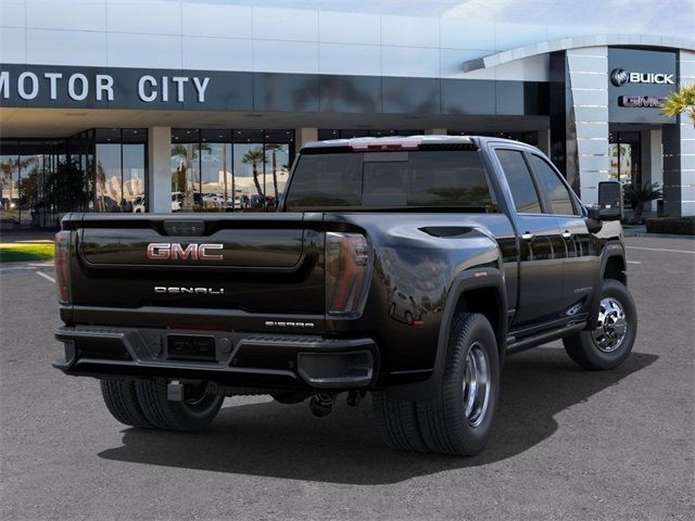 2025 GMC Sierra 3500HD Denali