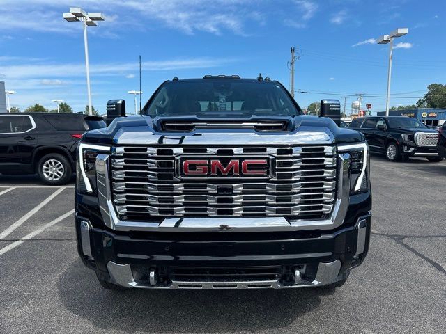 2025 GMC Sierra 3500HD Denali