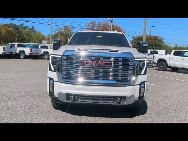 2025 GMC Sierra 3500HD Denali