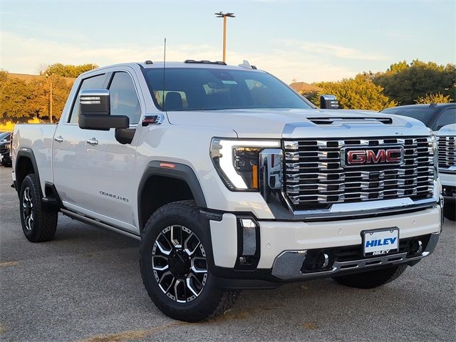 2025 GMC Sierra 3500HD Denali