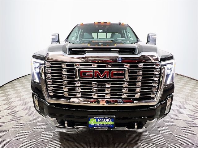 2025 GMC Sierra 3500HD Denali