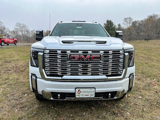 2025 GMC Sierra 3500HD Denali