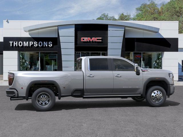 2025 GMC Sierra 3500HD Denali