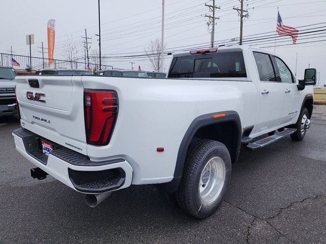 2025 GMC Sierra 3500HD Denali