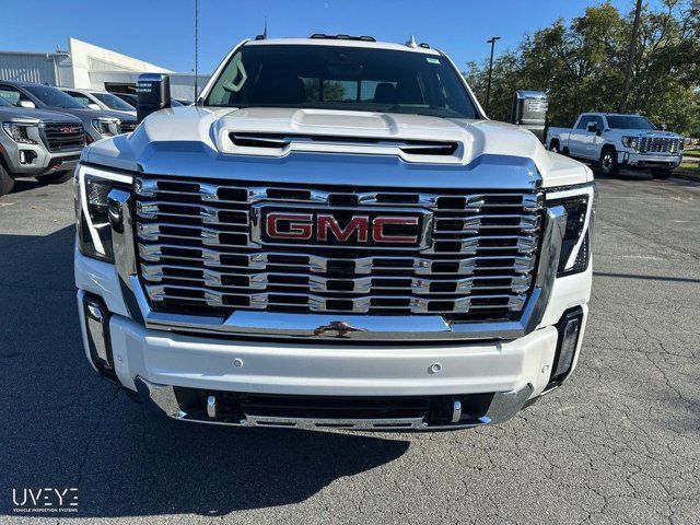 2025 GMC Sierra 3500HD Denali