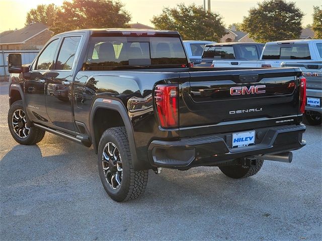 2025 GMC Sierra 3500HD Denali