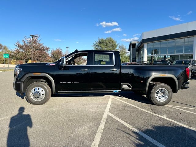 2025 GMC Sierra 3500HD Denali