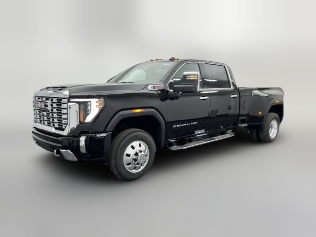 2025 GMC Sierra 3500HD Denali