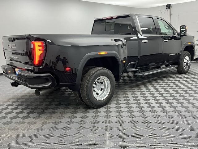 2025 GMC Sierra 3500HD Denali