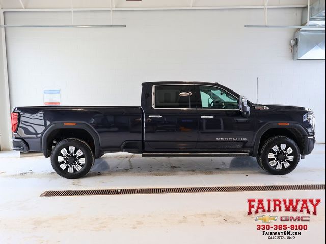 2025 GMC Sierra 3500HD Denali