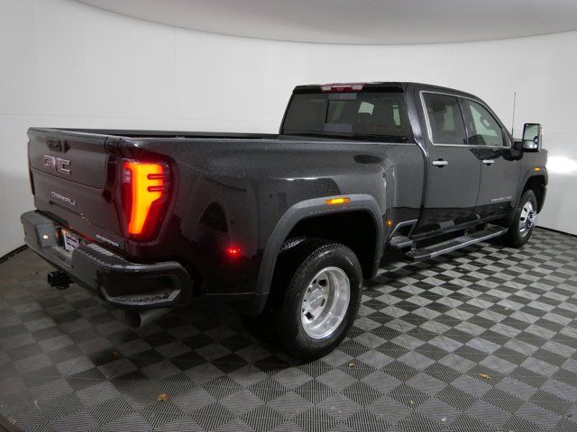 2025 GMC Sierra 3500HD Denali