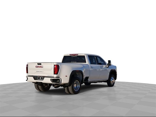 2025 GMC Sierra 3500HD Denali