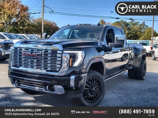 2025 GMC Sierra 3500HD Denali