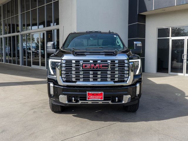 2025 GMC Sierra 3500HD Denali