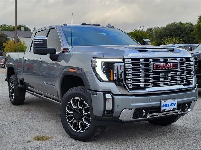 2025 GMC Sierra 3500HD Denali