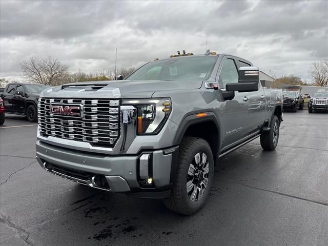 2025 GMC Sierra 3500HD Denali