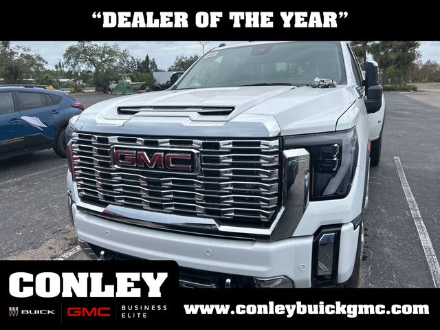 2025 GMC Sierra 3500HD Denali