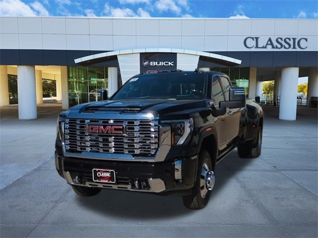 2025 GMC Sierra 3500HD Denali