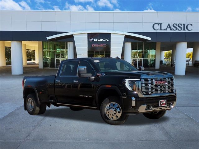 2025 GMC Sierra 3500HD Denali