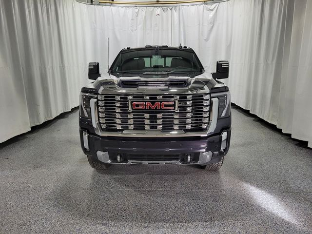 2025 GMC Sierra 3500HD Denali