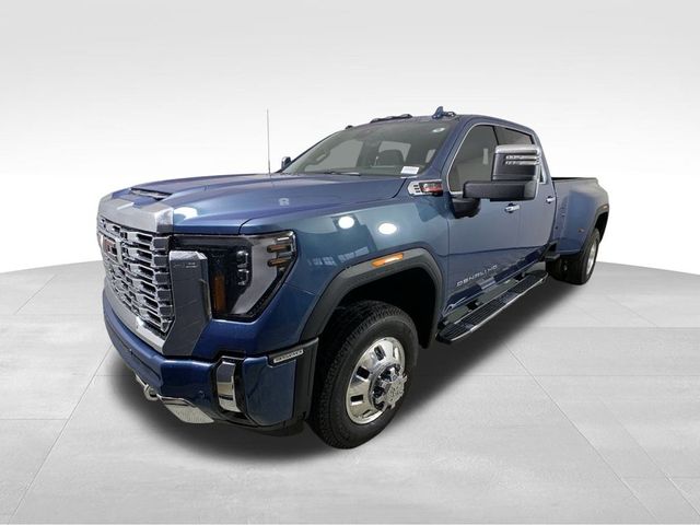 2025 GMC Sierra 3500HD Denali