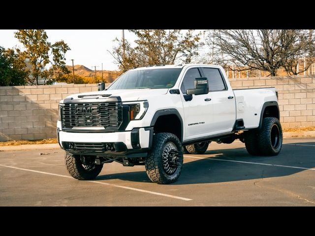 2025 GMC Sierra 3500HD Denali