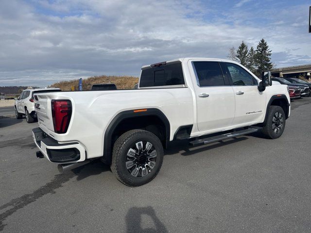 2025 GMC Sierra 3500HD Denali