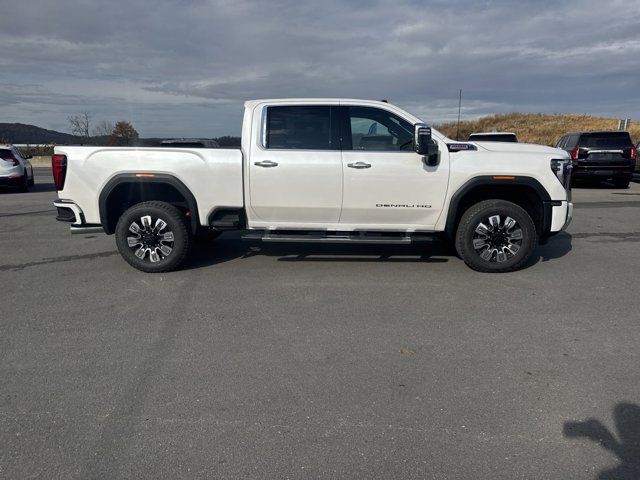 2025 GMC Sierra 3500HD Denali