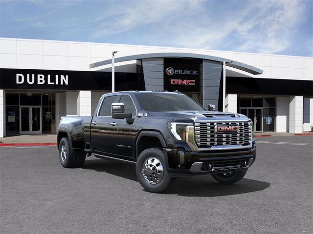 2025 GMC Sierra 3500HD Denali