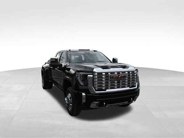 2025 GMC Sierra 3500HD Denali