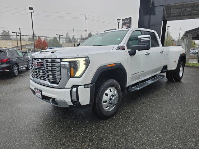 2025 GMC Sierra 3500HD Denali