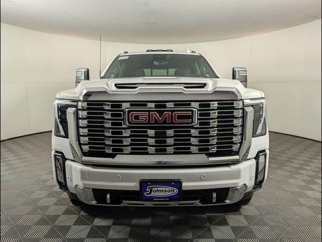 2025 GMC Sierra 3500HD Denali