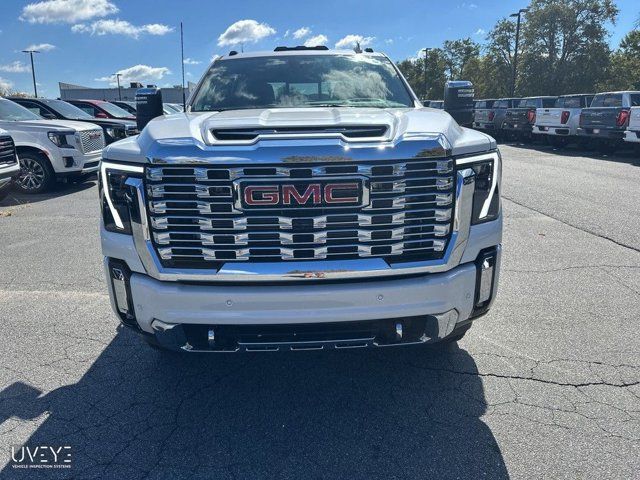 2025 GMC Sierra 3500HD Denali