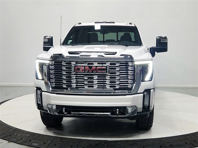 2025 GMC Sierra 3500HD Denali