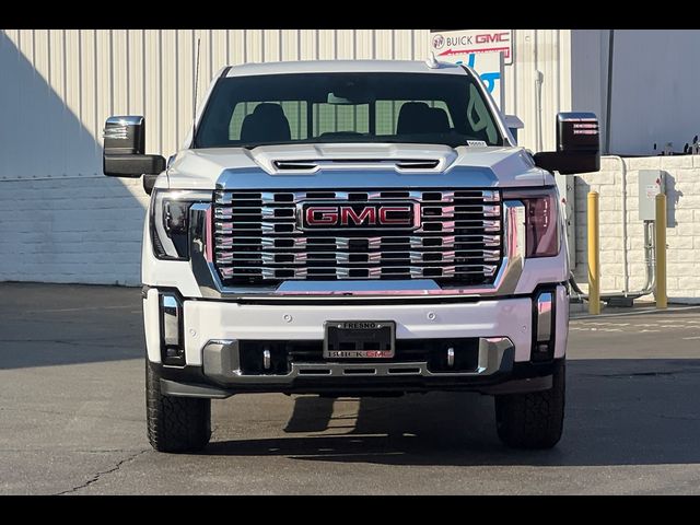 2025 GMC Sierra 3500HD Denali