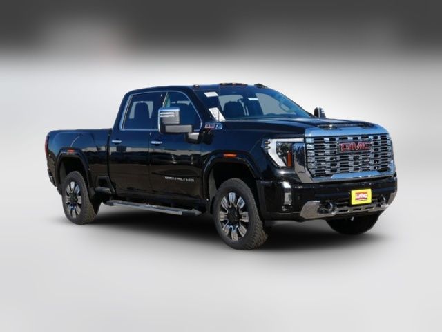 2025 GMC Sierra 3500HD Denali