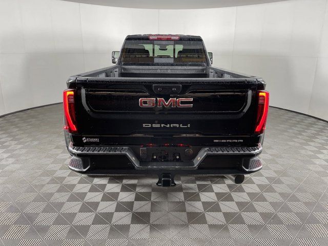 2025 GMC Sierra 3500HD Denali