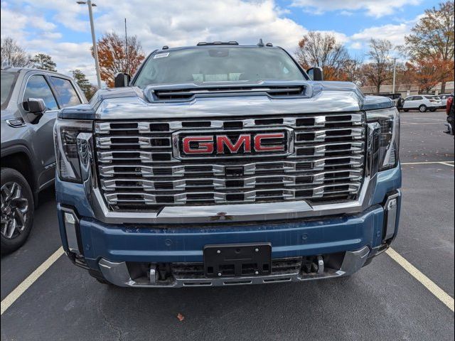 2025 GMC Sierra 3500HD Denali