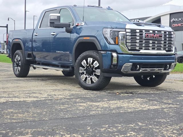 2025 GMC Sierra 3500HD Denali