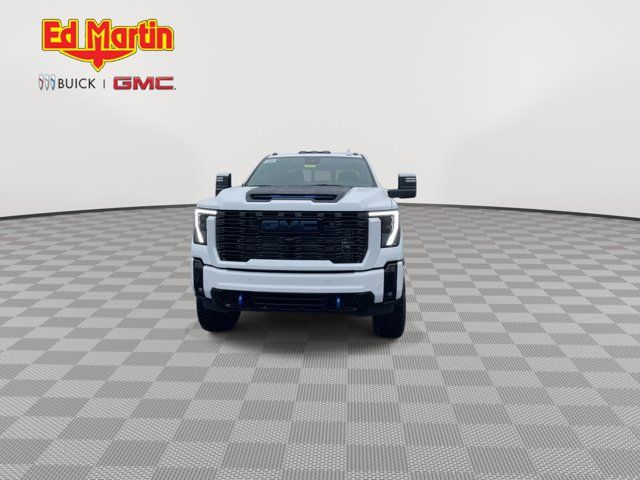 2025 GMC Sierra 3500HD Denali