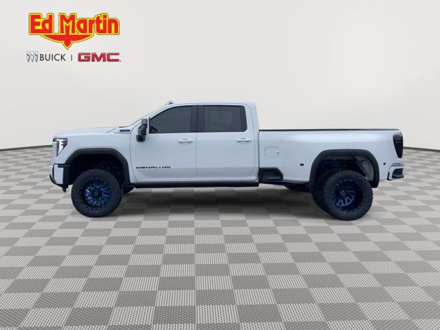 2025 GMC Sierra 3500HD Denali