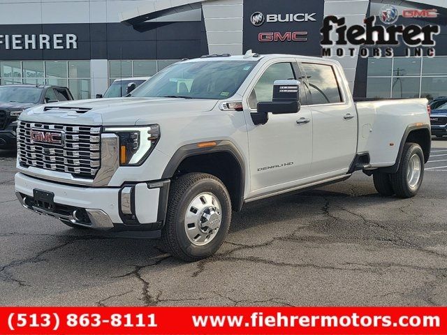 2025 GMC Sierra 3500HD Denali