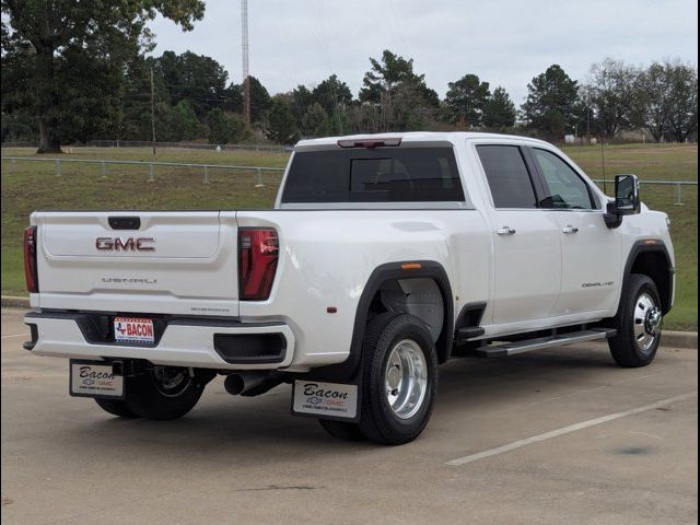 2025 GMC Sierra 3500HD Denali